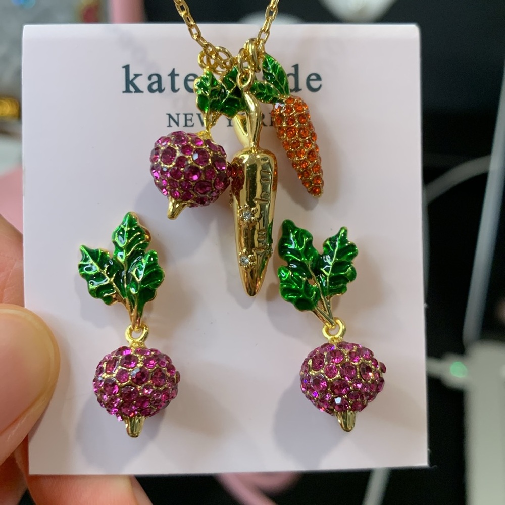 Kate spade carrot and pink radish  harvest time necklace earrings